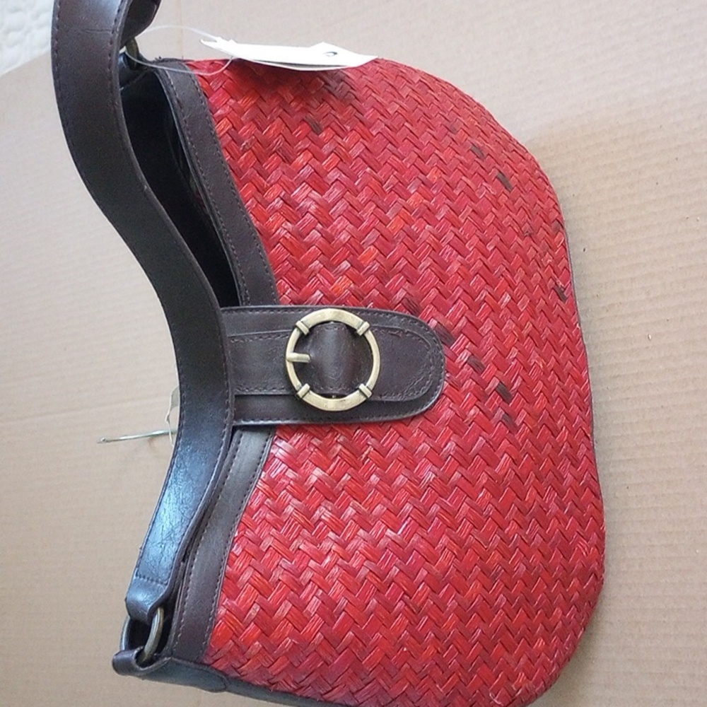 Magic Woven Handbag